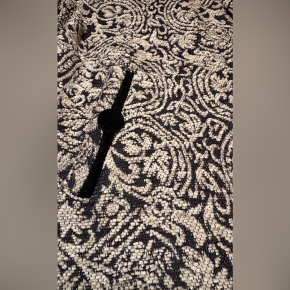 Coldwater Creek Black and Gray, Patterned Cardigan… - Picture 13 of 14